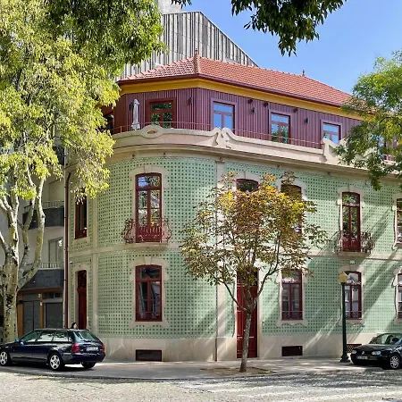 Victoria House Apartment