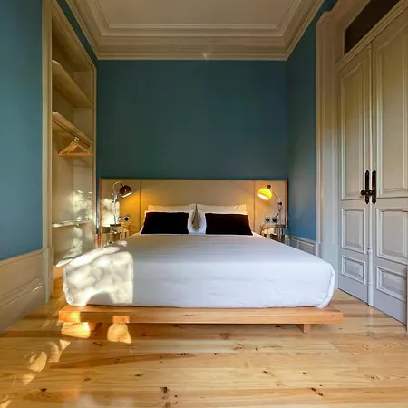 Victoria House Apartment